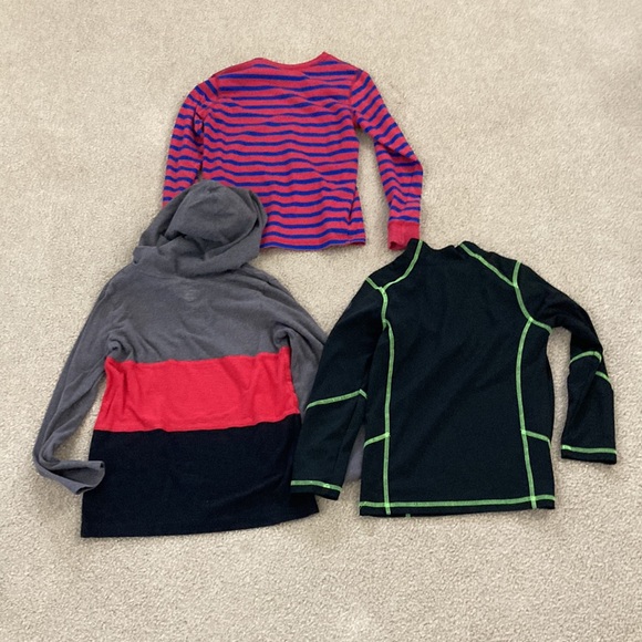 Bundle of boys size 7 long sleeves (henley, star wars) - Picture 6 of 6